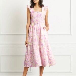 NWOT Hill House The Nap Dress.
Light and airy in beautiful linen kaleidoscope